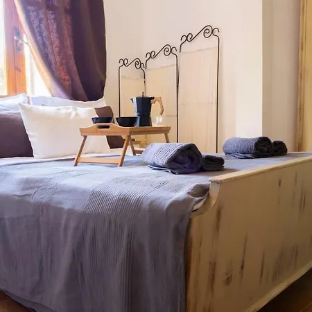 Vakantiehuis Steps From The *