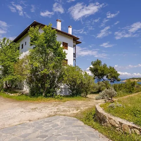 Steps From The Ferienhaus *