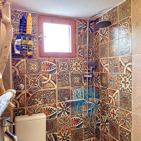 別荘 Steps From The *