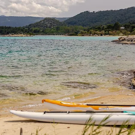 Steps From The オルモス・パナギアス